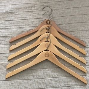 Lululemon Logo Hangers (Set of 5)